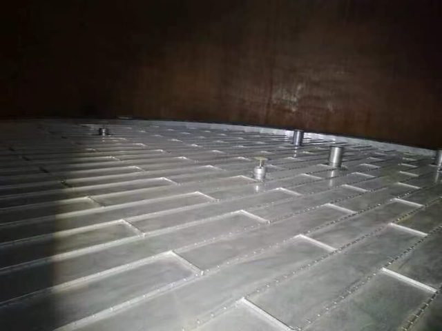 Full-contact-internal-floating-roofs-2